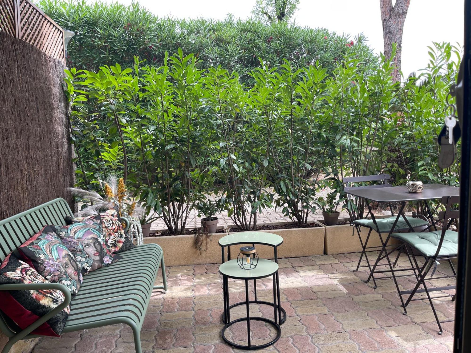 Studio Tout Confort Au Calme Avec Jardin Proche Cannes Le Cannet Bagian luar foto